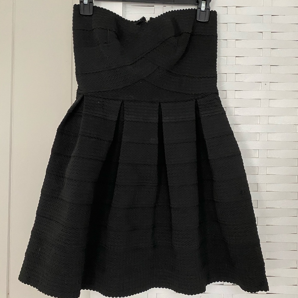 bandage wrap strapless dress